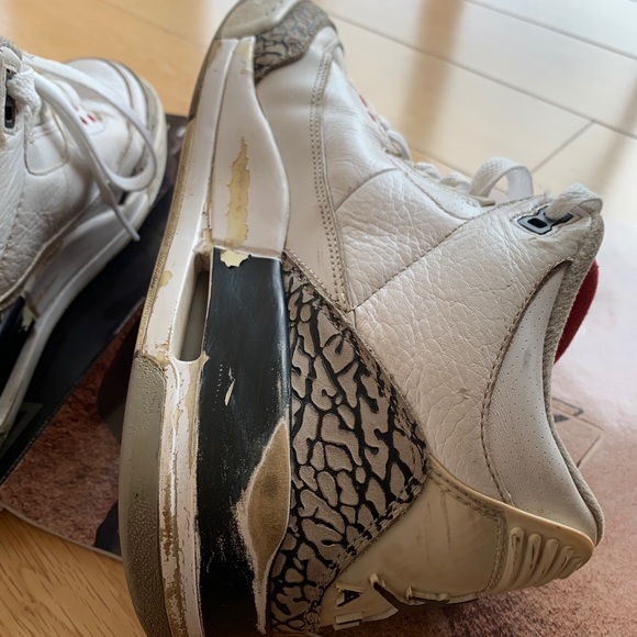 Jordan 3 white/cement size 9.5 (SOLD) - Picture 5 of 16